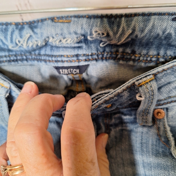 American Eagle Outfitters Slim Boot Stretch Sandblast Low Rise Jeans Sz 2 Short - Picture 8 of 9